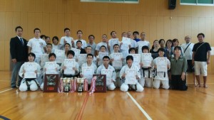 男女団体組手・男女団体形・ 女子個人形組手・男子個人組手 優勝